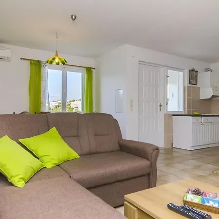 Jelka Apartment *
